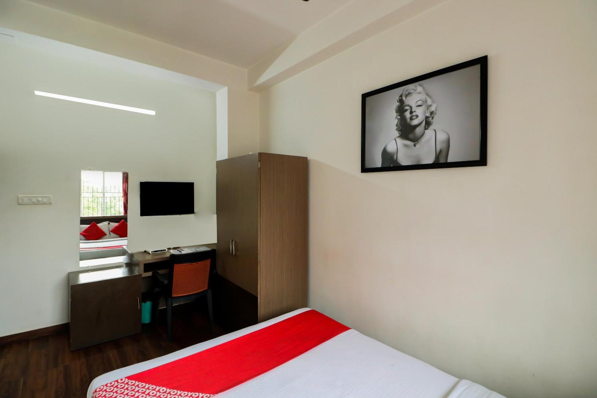 Oyo Flagship 1805 Hotel Star Delight Panchuria Exterior photo