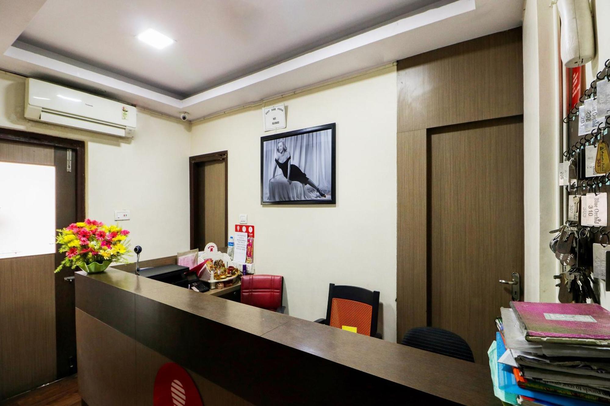 Oyo Flagship 1805 Hotel Star Delight Panchuria Exterior photo